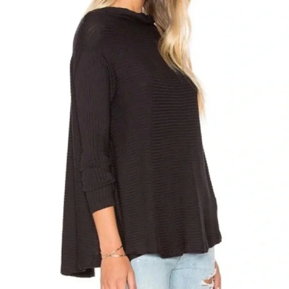 Free people black ribbed lightweight knit split back long sleeve top - Picture 1 of 11